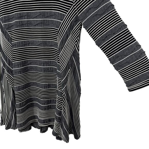 IC by Connie K MEDIUM Wearable Art to Wear Gray Artwear Artsy Blouse Shirt Top - Picture 3 of 8